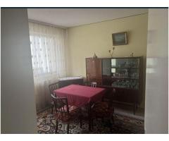 Apartament 2 camere zona Tomis1, etaj 1, zona foarte linistita - Imagine 3