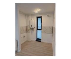 2 apartamente de vanzare