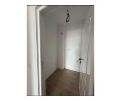 Apartament de vanzare - Imagine 2