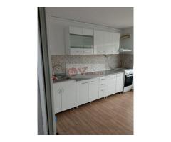 De inchiriat apartament cu 3 camere ICF, langa Scoala nr. 12, parter, 500 E - Imagine 8
