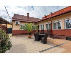 Casă 5 camere | 197 mp utili | 392 mp teren | Garaj | Central – Buziaș