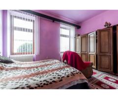Apartament cu 3 Camere la Casă pe Strada I.L. Caragiale, Arad