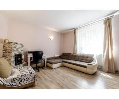 Apartament 2 camere spatios la casa individuala zona Centru Arad