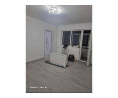 Vand apartament 3 camere