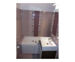 Apartament de vanzare cu 3 camere - Imagine 2