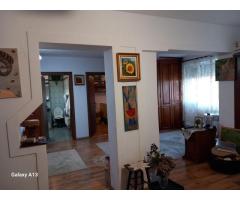 ageuropa.ro vinde ap 4 cam 103mp etaj 4/4 în zona CENTRALA. - Imagine 3