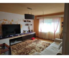 Vand apartament 3 camere Micro17 ,80mp