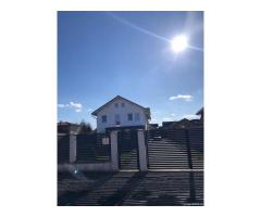 BRASADAS vinde casa în zona Micro 17 teren 9.5 ari 240mp. - Imagine 3
