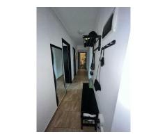 Apartament 2 camere, 49mp, cu balcon şi parcare - Imagine 2