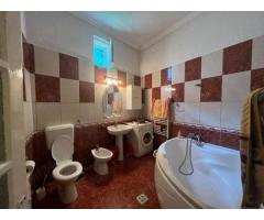 BRASADAS vinde casa cu 3 camere in zona ultracentrala. - Imagine 3