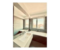 Apartament premium de închiriat, cu terasă panoramică și acces SPA - Imagine 9
