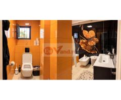 De inchiriat apartament cu 3 camere, 2 bai, parter, Micro 14, 580 euro - Imagine 3