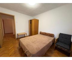 Apartament cu trei camere cartier Racadau