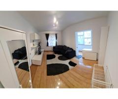 2 camere, modern, decomandat, metrou Gorjului, strada Grintiesului - Imagine 3
