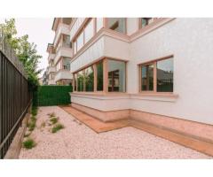 Titan- Bloc boutigue- apartament 3 camere cu curte