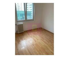 Apartament Vitan 3 Camere, aproape de metrou - Imagine 3