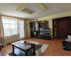Vand apartament 3 camere