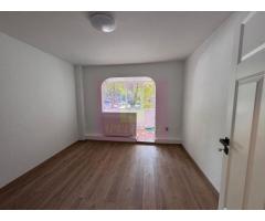 Apartament 4 camere bd Tineretului cu Centrala Termica proprie - Imagine 8