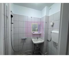 Apartament 4 camere bd Tineretului cu Centrala Termica proprie - Imagine 9