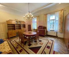 Apartament în vilă în Ultracentralul Capitalei - Zona de Ambasade