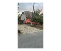 Vând proprietate cu potențial imobiliar