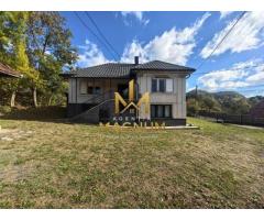 Gospodarie de vanzare/schimb in Danesti Maramures