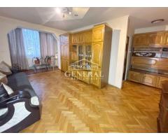 Apartament 2 camere de vanzare et. intermediar 55m2 independentei BM