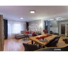Casa de vanzare zona centrala in Baia Mare 200m2 casa si 420 teren - Imagine 2