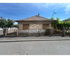 Casa de vanzare in centrul orasului Baia Mare 100m2 casa si 421 teren