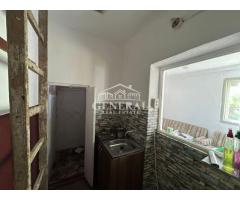 Casa de vanzare in centrul orasului Baia Mare 100m2 casa si 421 teren - Imagine 9
