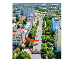 SPATIU de vanzare / inchiriere 177/242m2 pe Bd Decebal Baia Mare - Imagine 8