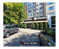 SPATIU de vanzare / inchiriere 177/242m2 pe Bd Decebal Baia Mare - Imagine 9