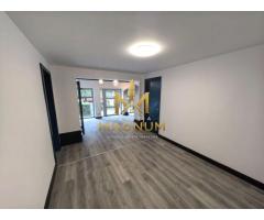 Spațiu comercial renovat, vitrină 10 m, bulevard principal, parter - Imagine 3