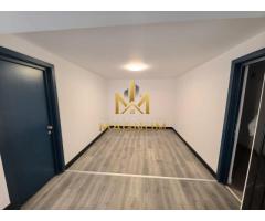 Spațiu comercial renovat, vitrină 10 m, bulevard principal, parter - Imagine 5