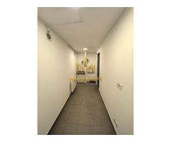 Spațiu comercial renovat, vitrină 10 m, bulevard principal, parter - Imagine 7