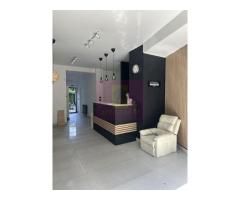 Spațiu comercial de închiriat – 176 mp | Vitrină și acces stradal - Imagine 3