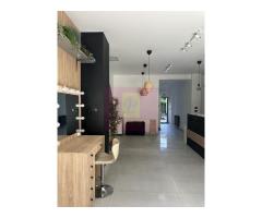 Spațiu comercial de închiriat – 176 mp | Vitrină și acces stradal - Imagine 4