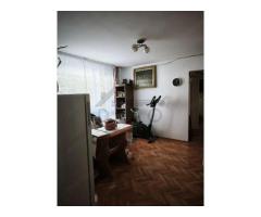vând apartament cu 3 camere in Tudor zona Fortuna - Imagine 5