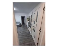 Apartament cu 2 camere , renovat , situat în zona Iosefin - Imagine 5