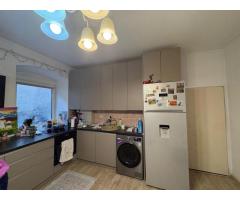 Apartament cu doua camere de vanzare in Piata Sfatului - Imagine 5