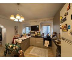 Apartament cu doua camere de vanzare in Piata Sfatului - Imagine 6