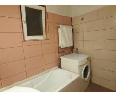 Apartament cu 2 camere, etaj 3 chiar în Complexul Studențesc - Imagine 6