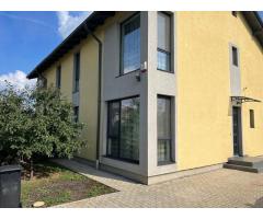 Duplex de închiriat în Dumbrăvița – 4 camere, 130 mp, teren 360 mp