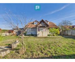 Casă în Șumugiu, teren 2.610 mp