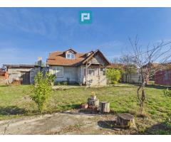 Casă în Șumugiu, teren 2.610 mp - Imagine 2