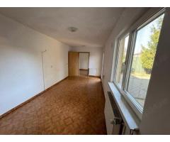 Casă versatilă 280 mp, teren 250 mp, 4 locuri parcare în Timișoara - Imagine 2