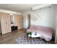 Apartament cu 2 camere, renovat, etaj intermediar, zona Complex
