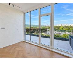 Apartament 3 camere, 3 bai, 84 mp+ terasa 71 mp, garaj - Imagine 3