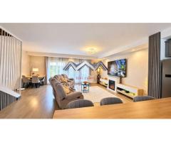 Casă 4 camere Cosmopolis | Complet mobilată și utilată | Acces la piscina