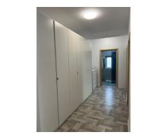 Apartament 3 camere | Prima închiriere | 72 mp utili + balcon 13 mp | - Imagine 2